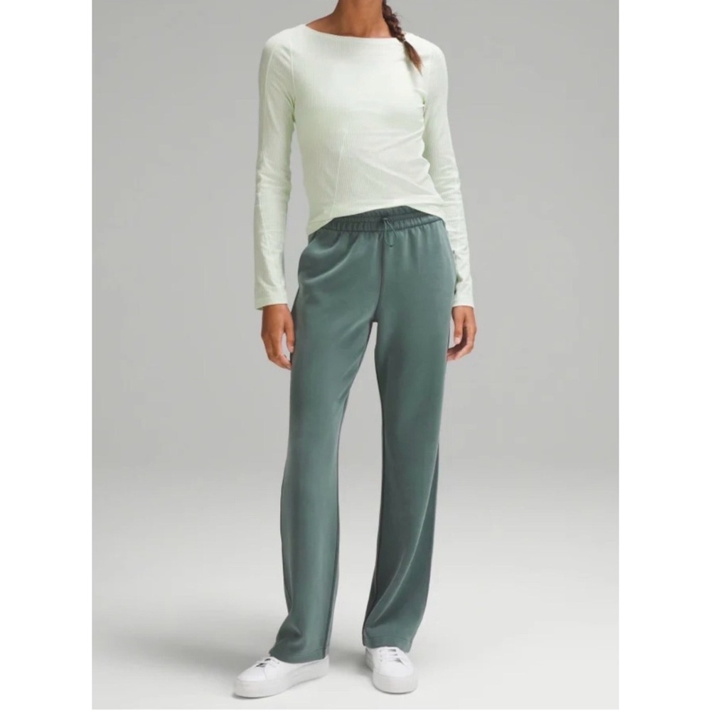 Lululemon Softstreme Straight Leg Pants Womens 10 Dark Forest High Rise